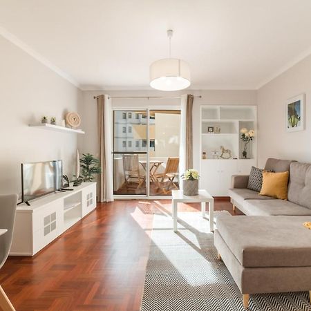 Old Town Apartment Elias Garcia Фуншал Екстериор снимка